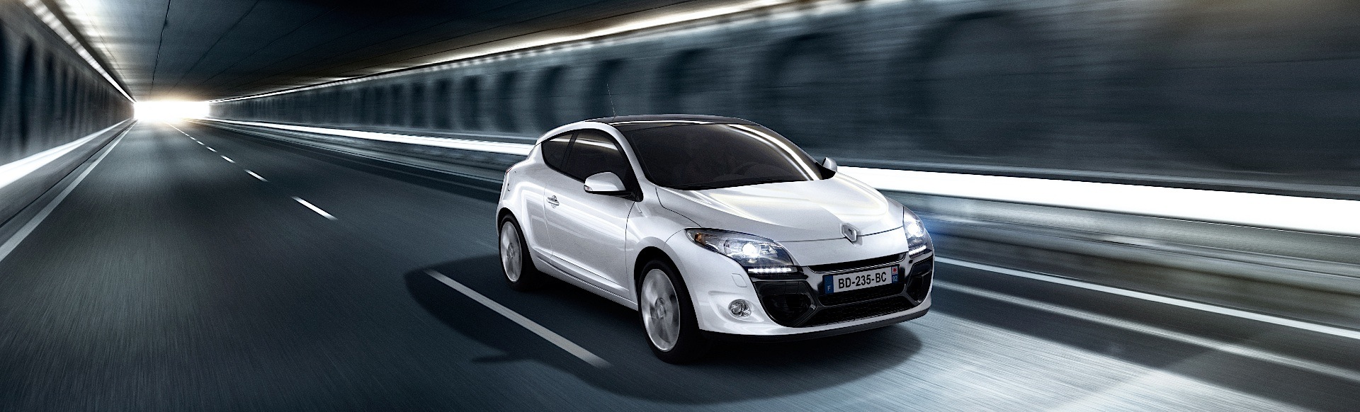 Renault Megane Coupe photo 31