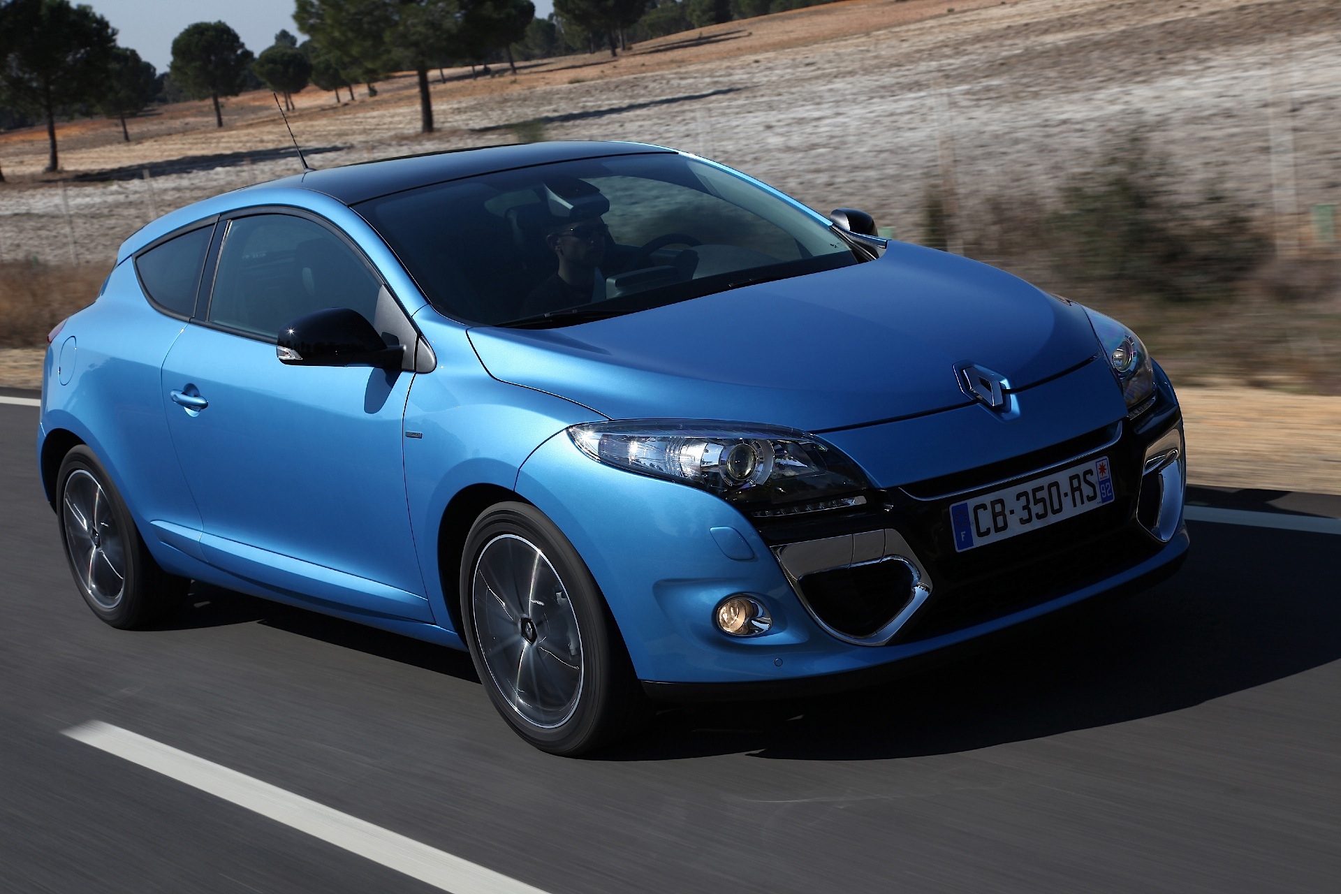 Renault Megane Coupe photo 36