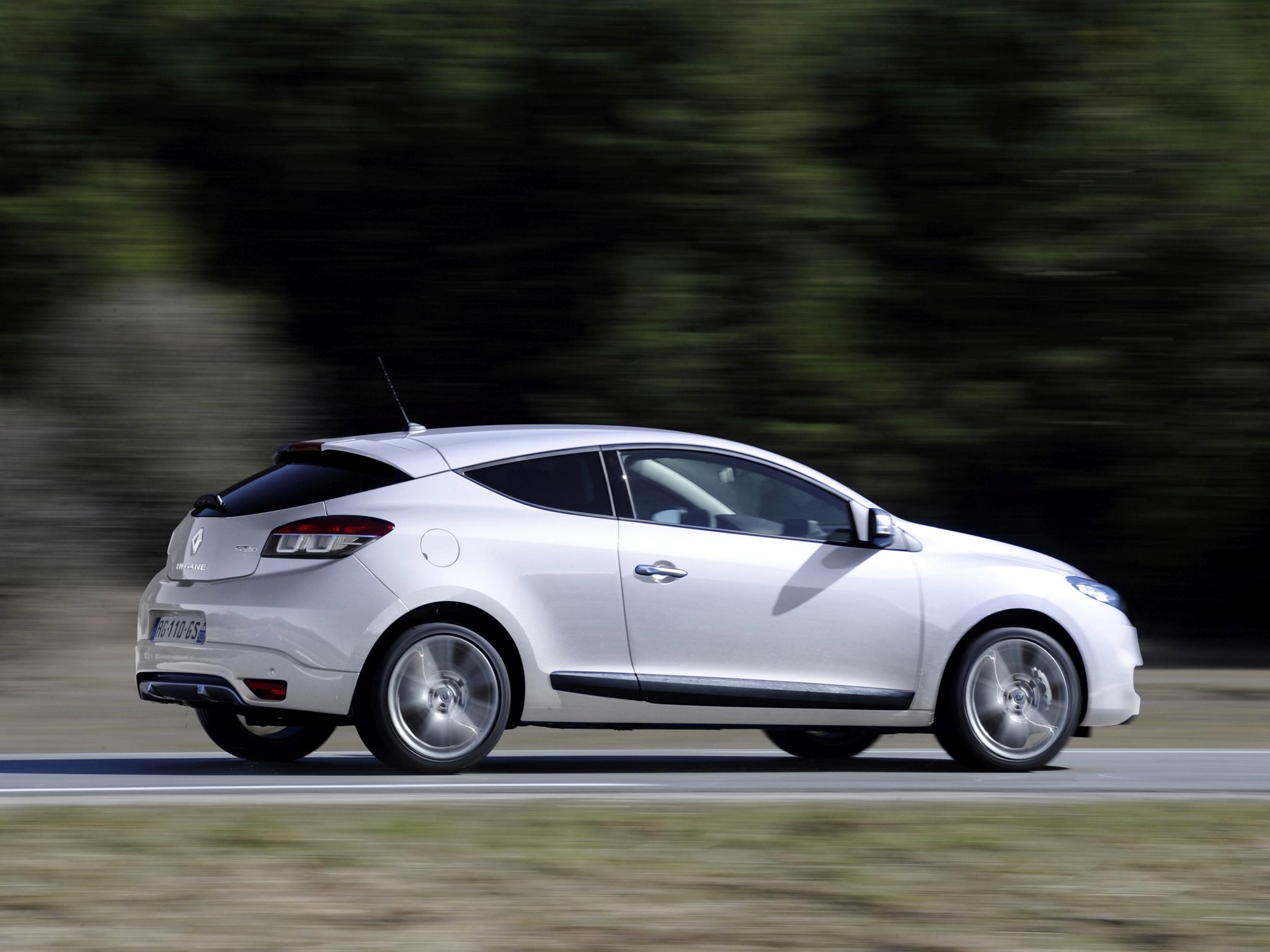 Renault Megane Coupe photo 10