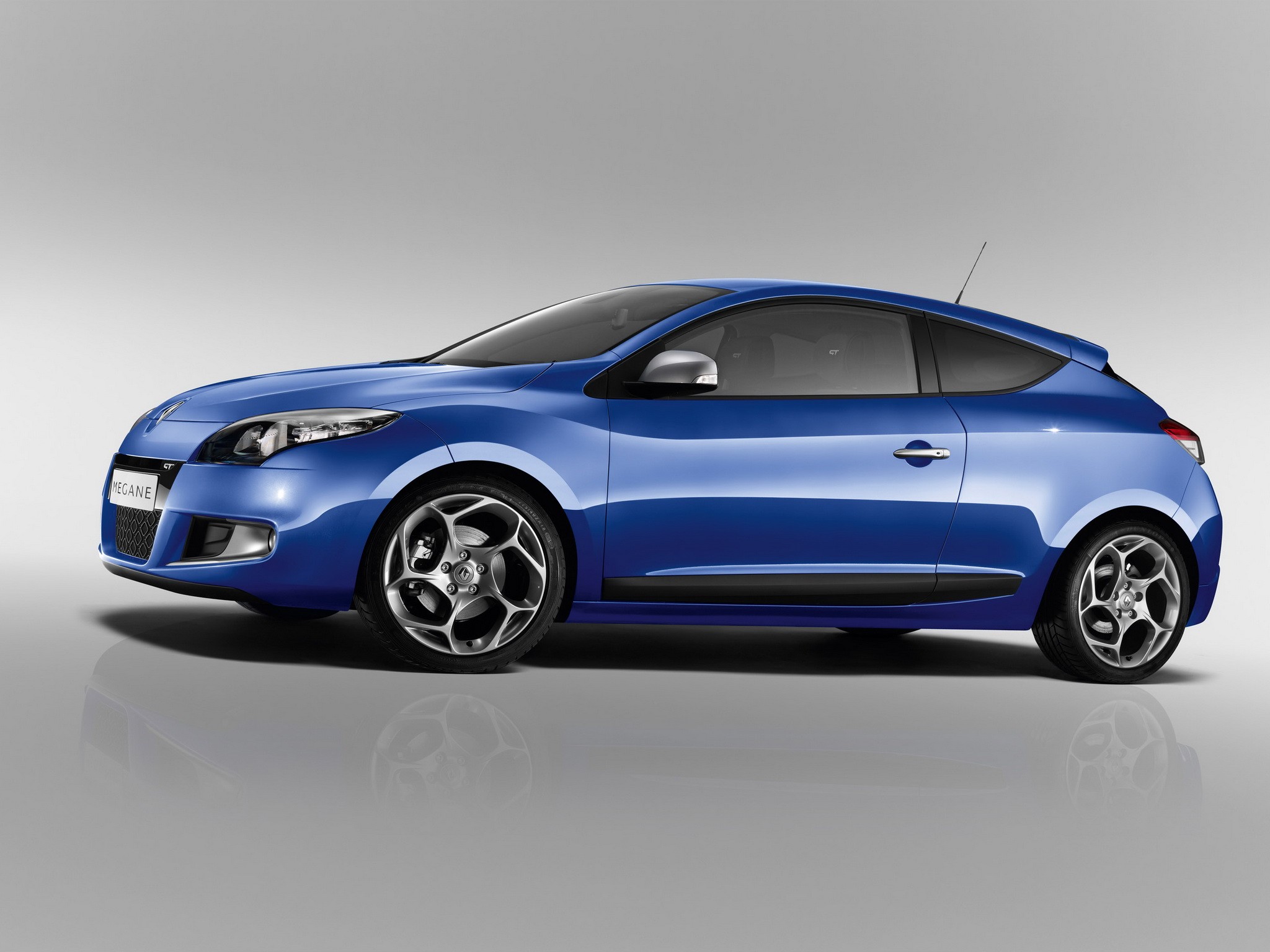Renault Megane Coupe photo 12