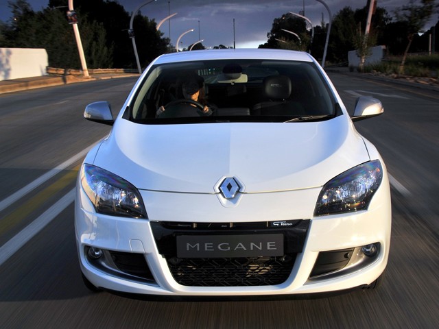 Renault Megane Coupe foto 4