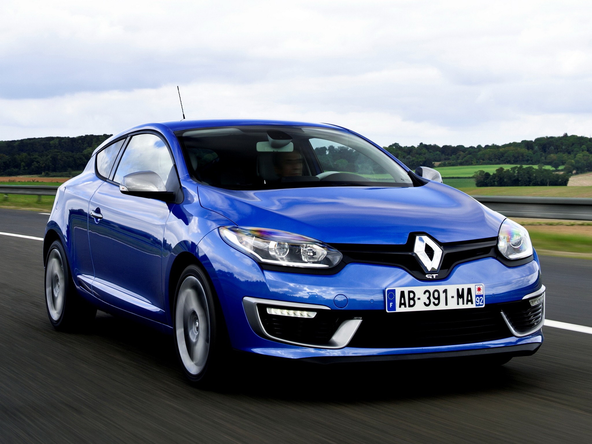 Renault Megane Coupe photo 4