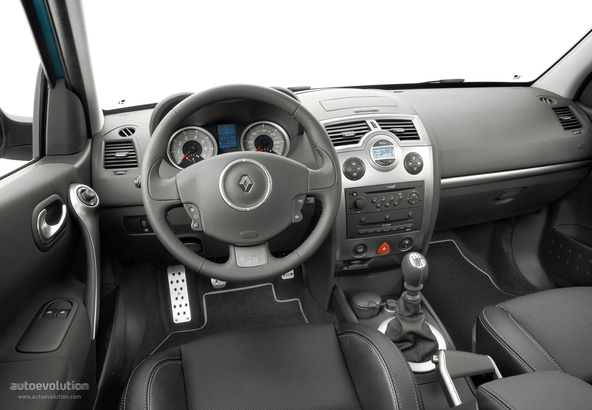 Renault Megane Coupe photo 6