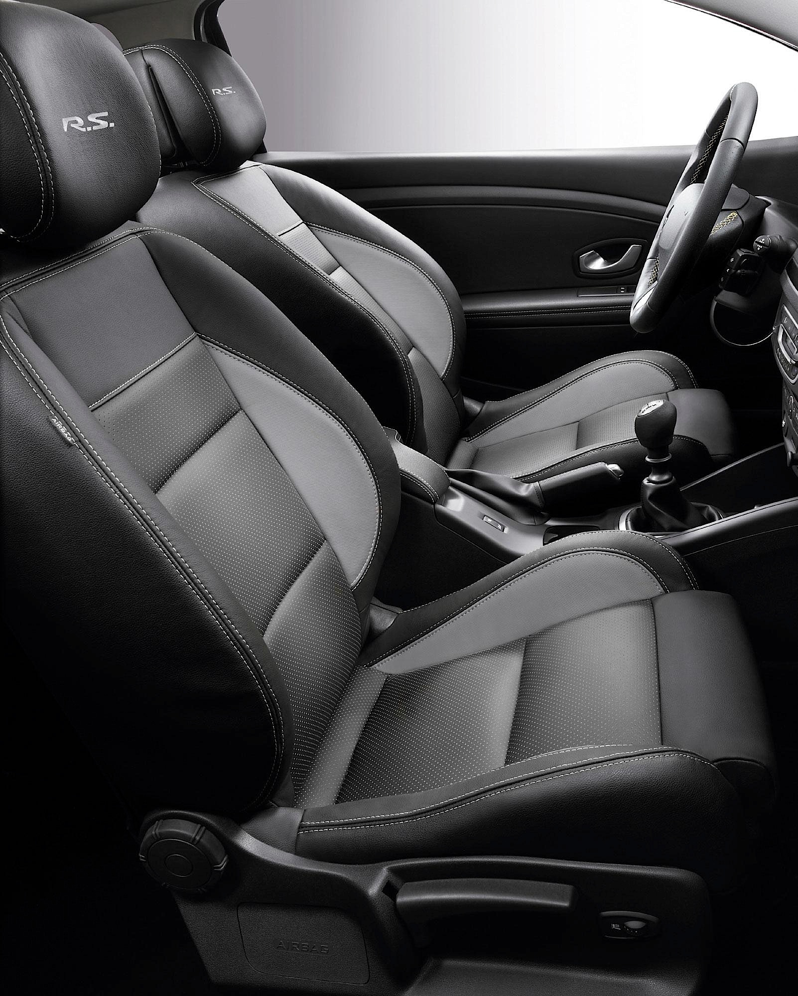 Renault Megane Coupe photo 84