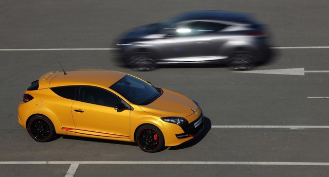 Renault Megane Coupe foto 62