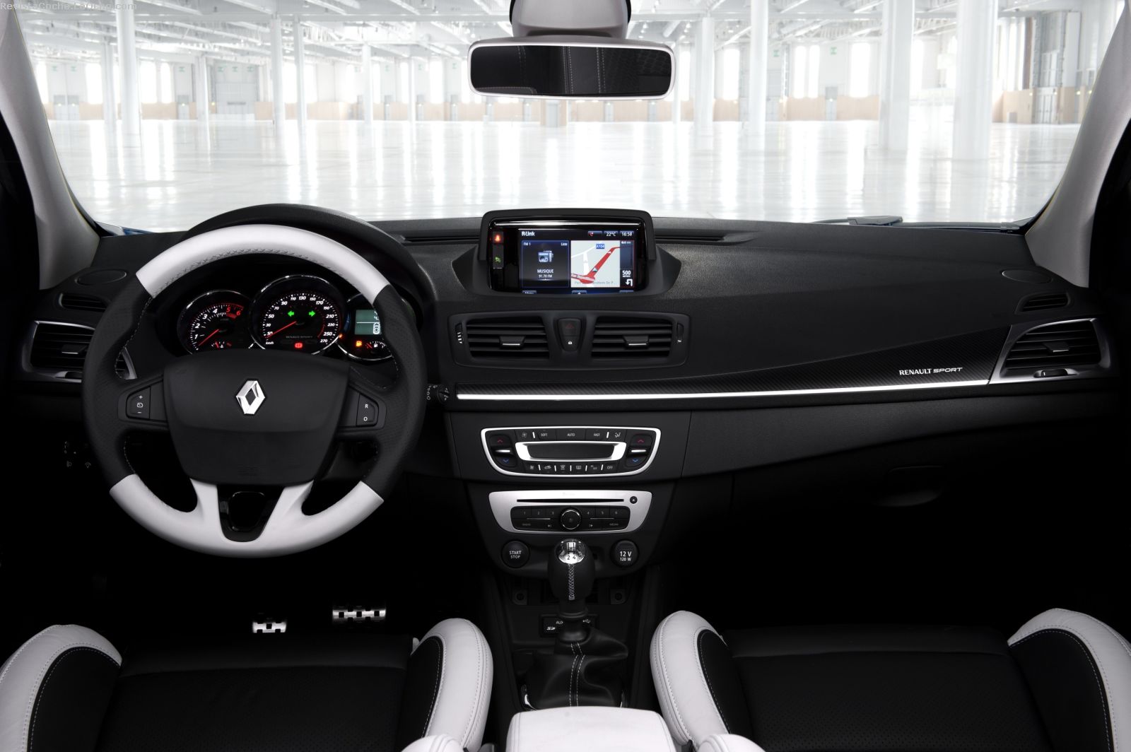 Renault Megane Coupe photo 52