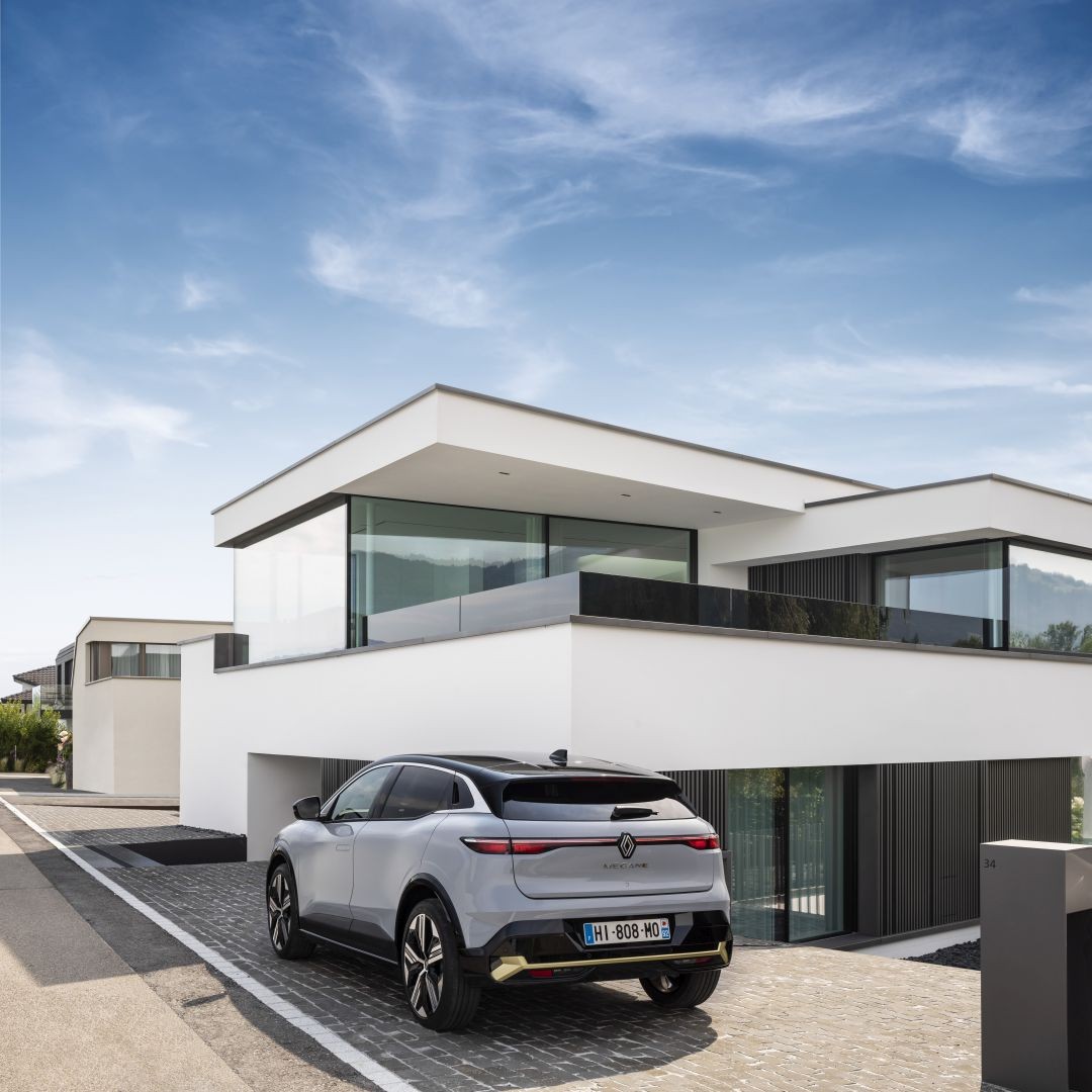 Renault Megane E-Tech photo 13