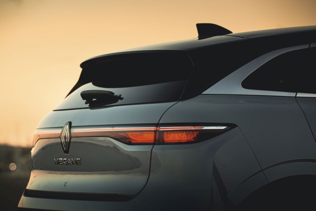 Renault Megane E-Tech photo 38