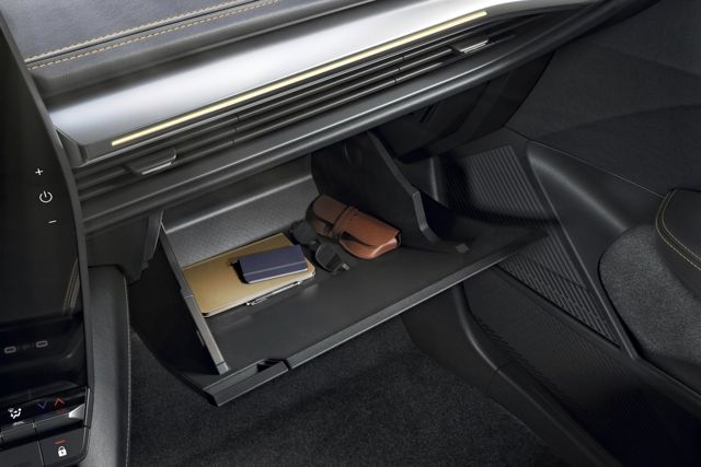 Renault Megane E-Tech photo 82