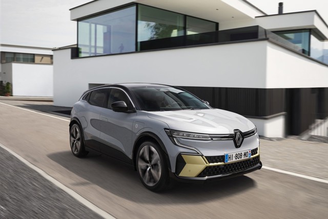 Renault Megane E-Tech photo 7