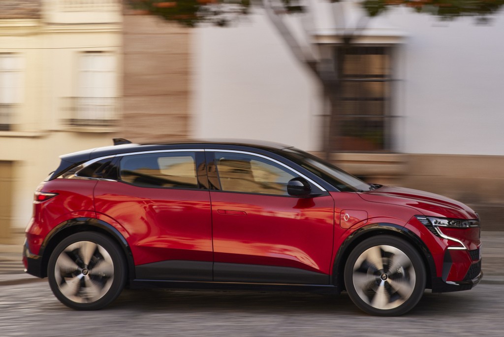 Renault Megane E-Tech photo 46