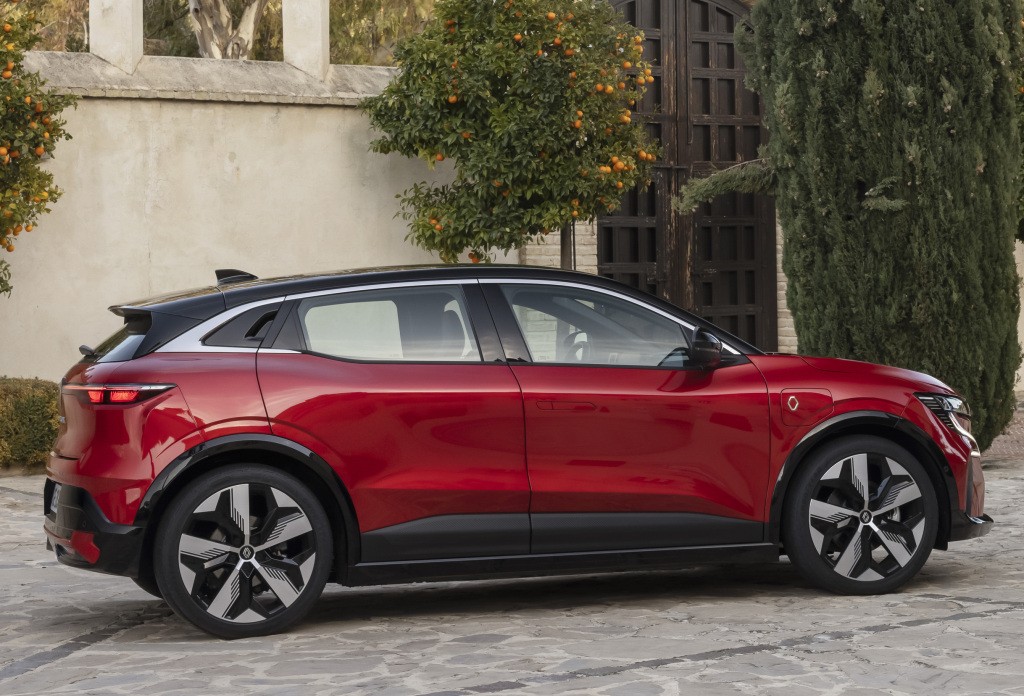 Renault Megane E-Tech photo 48