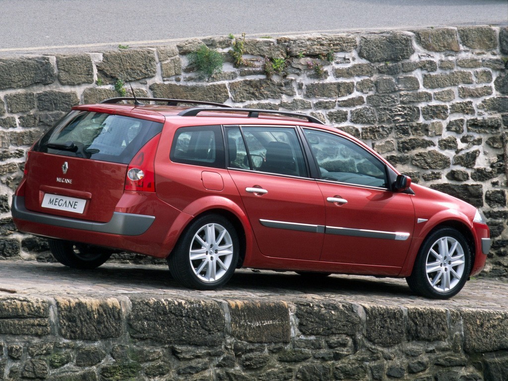 Renault Megane Estate photo 11