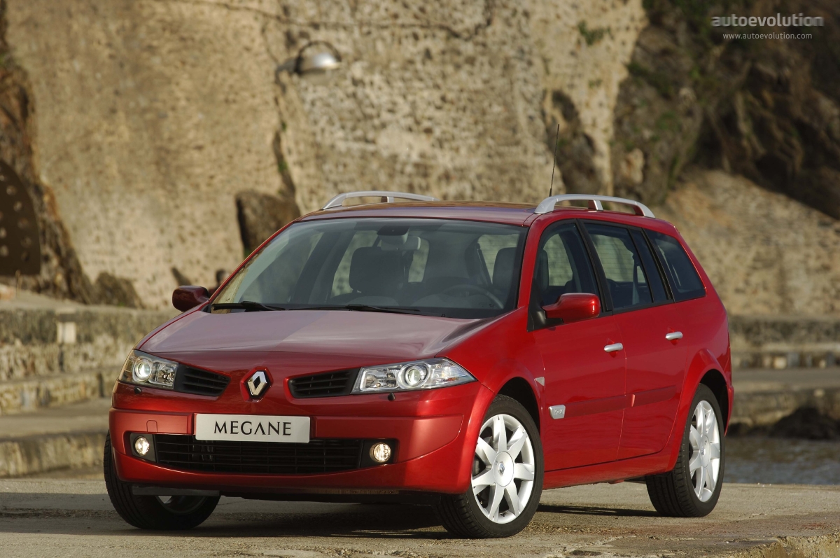 Renault Megane Estate photo 2