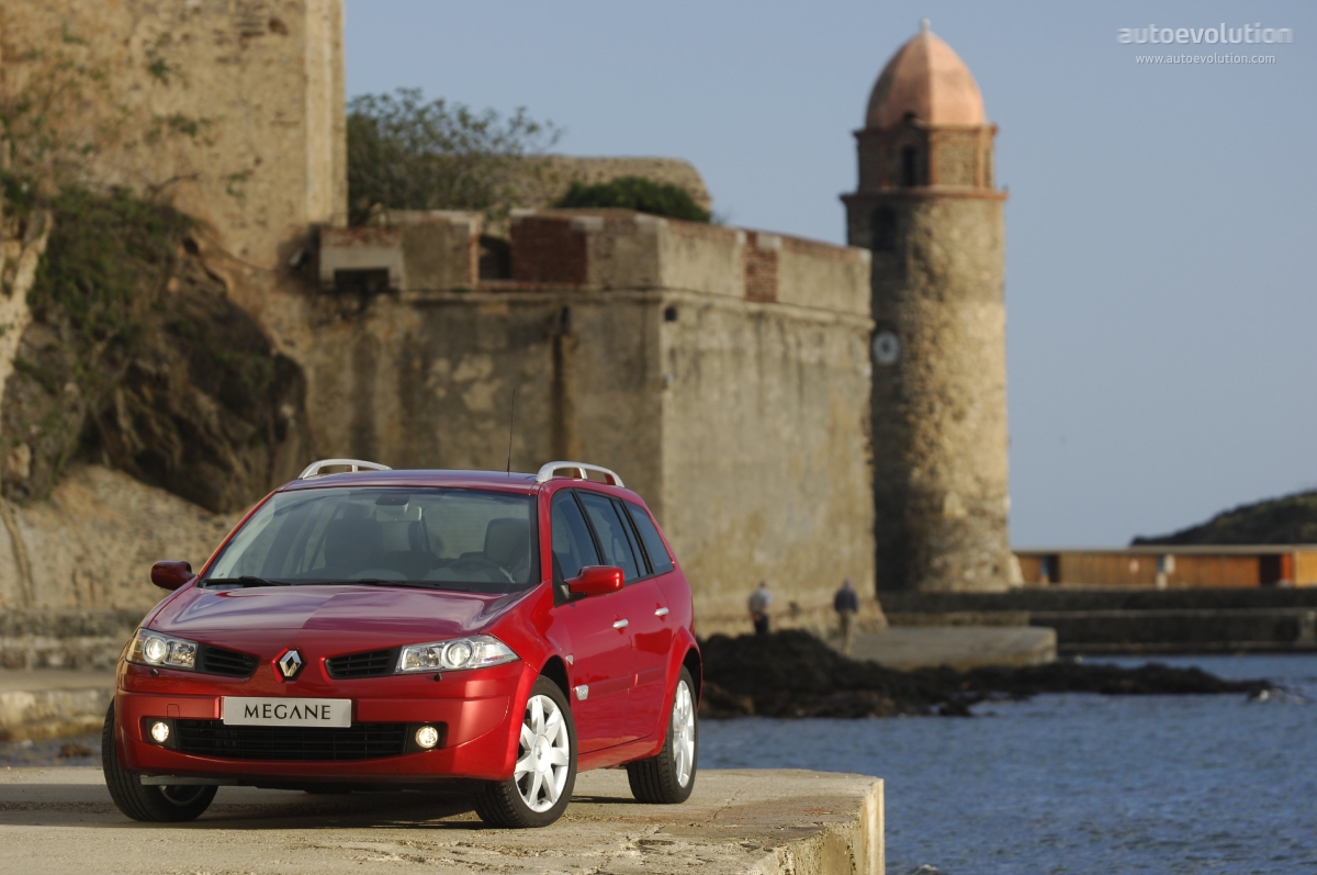 Renault Megane Estate photo 3