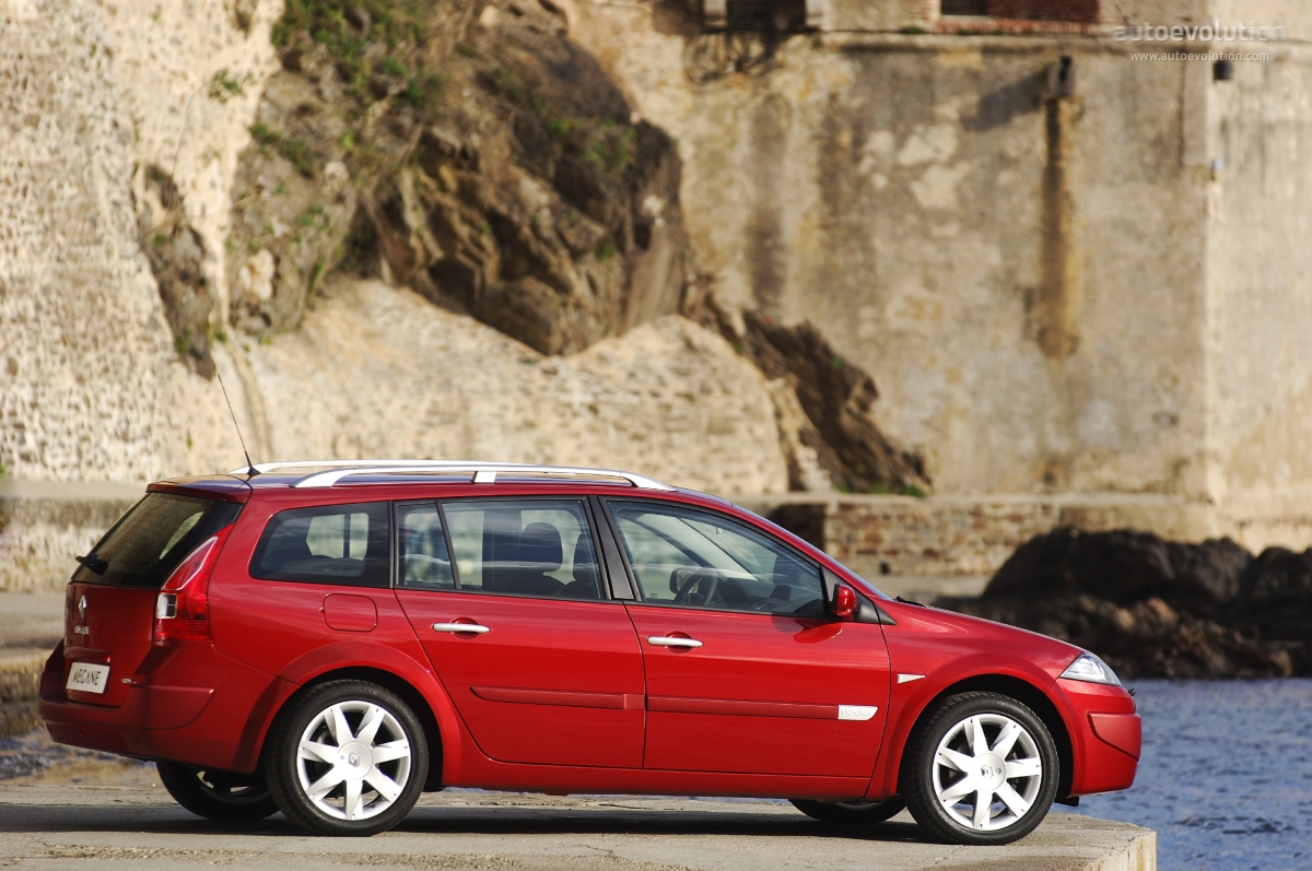 Renault Megane Estate photo 4