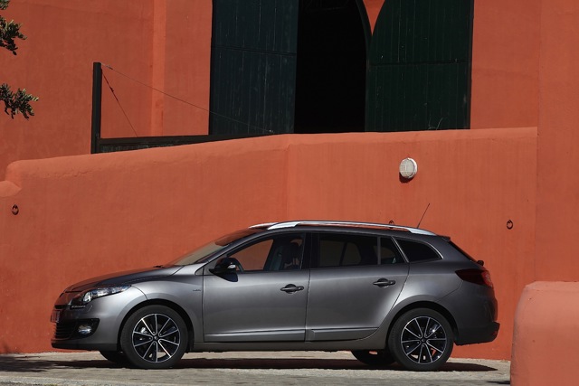 Renault Megane Estate photo 9