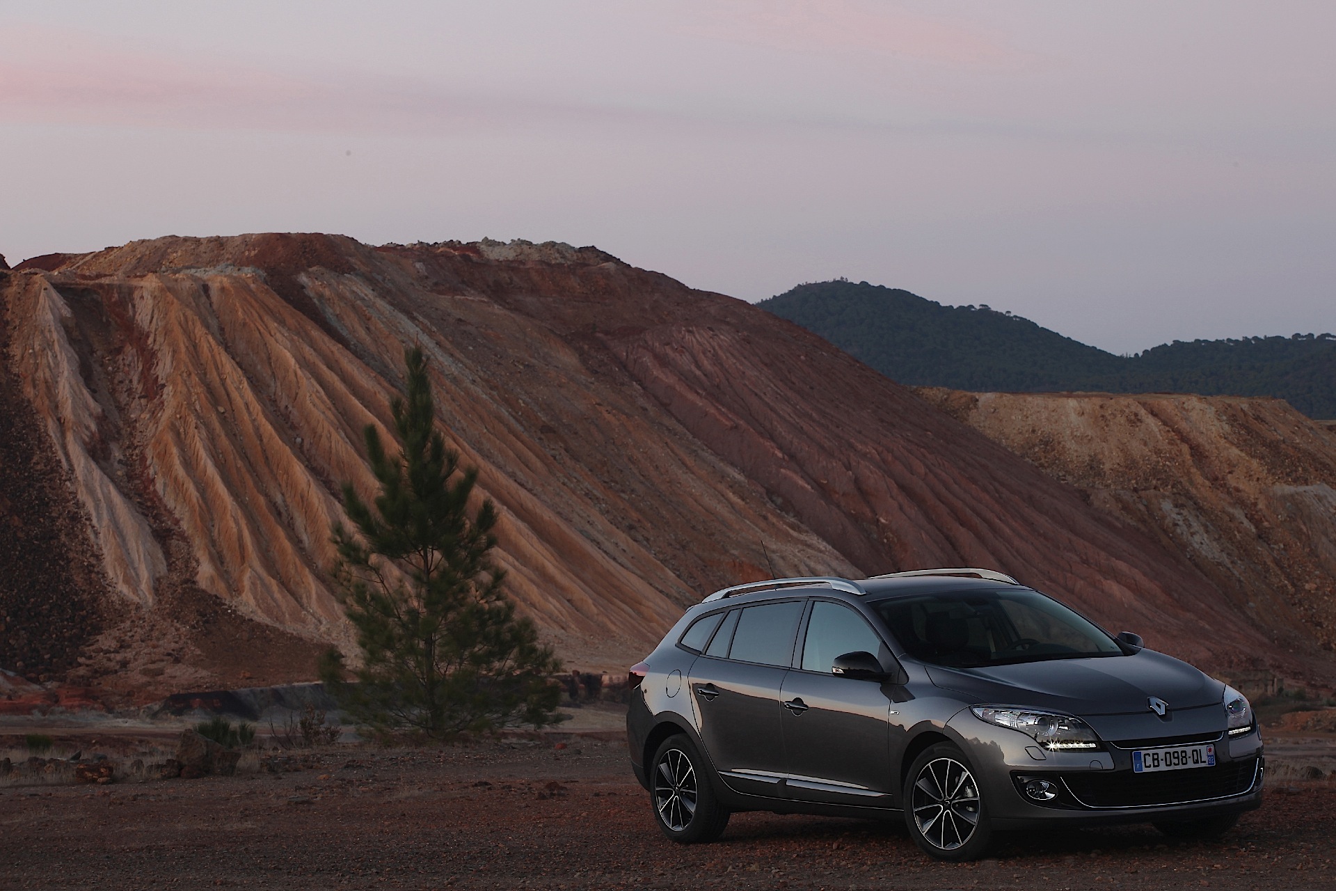 Renault Megane Estate photo 14