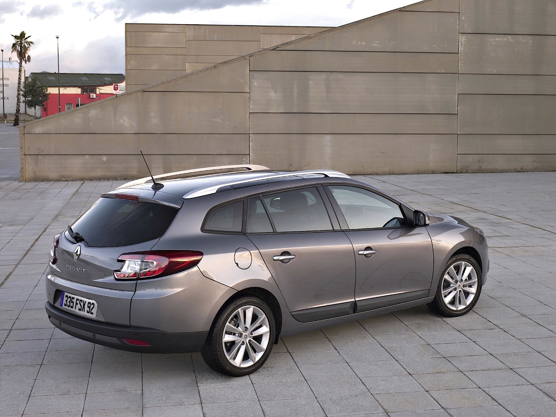 Renault Megane Estate photo 31