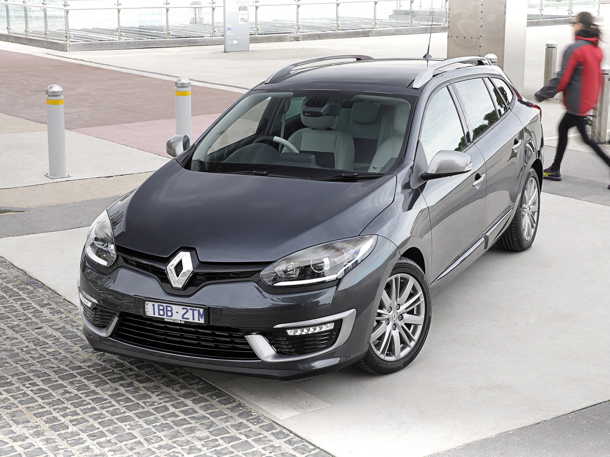 Renault Megane Estate photo 10