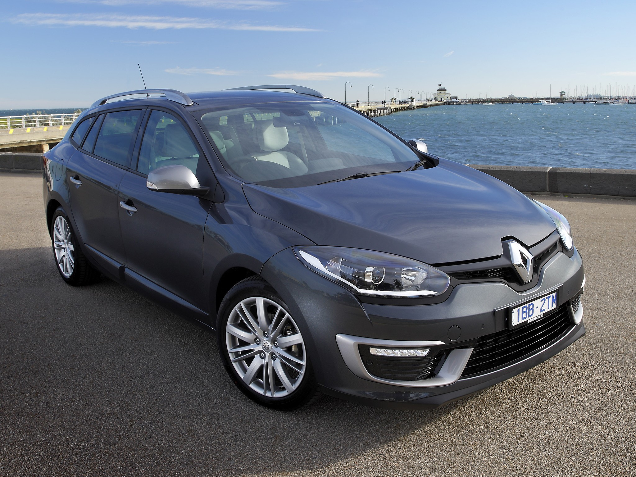 Renault Megane Estate photo 11