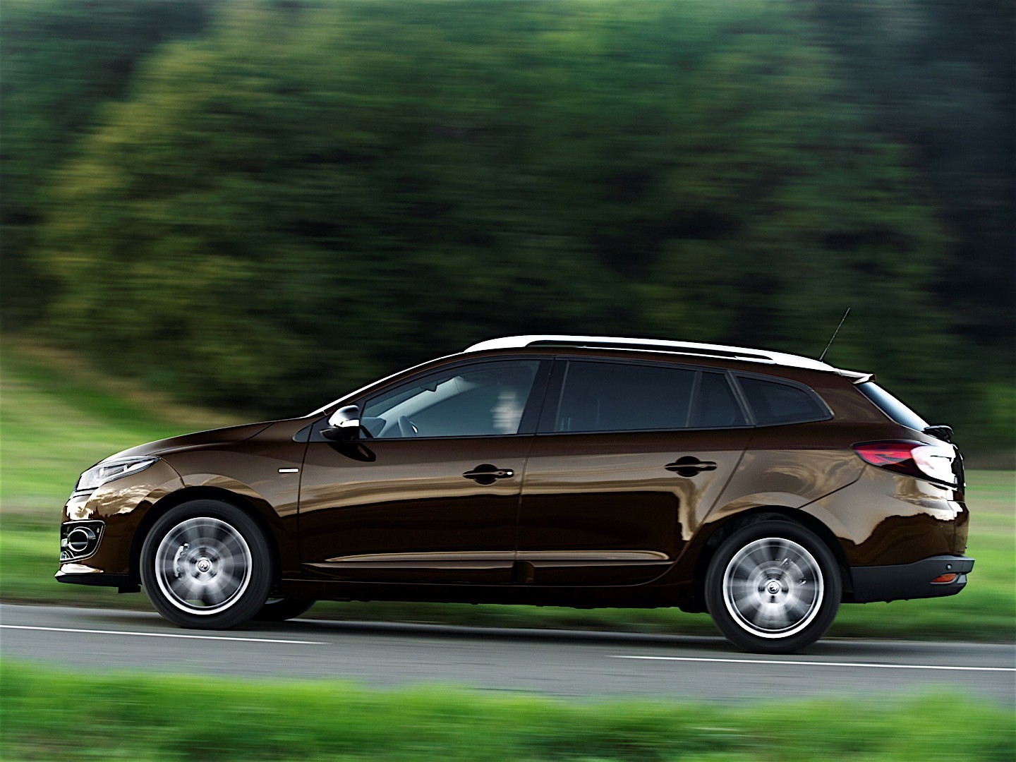 Renault Megane Estate photo 23