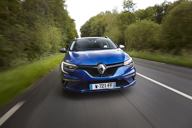 Renault Megane Estate photo 3