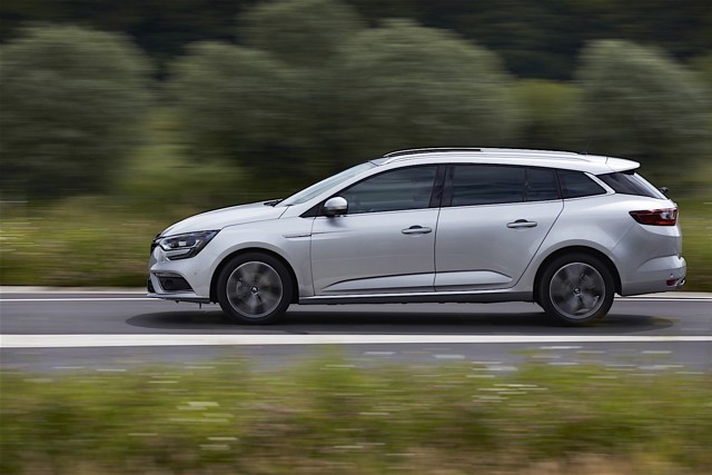 Renault Megane Estate photo 8