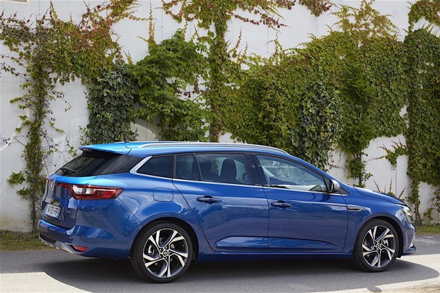 Renault Megane Estate photo 23