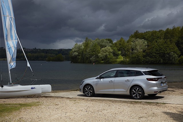 Renault Megane Estate photo 26