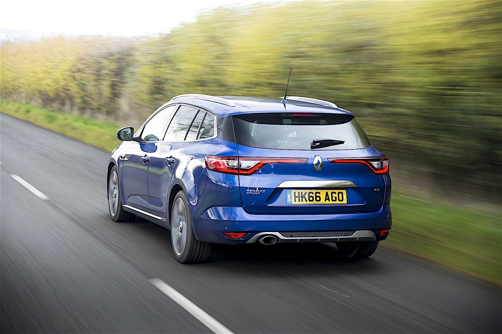 Renault Megane Estate photo 11