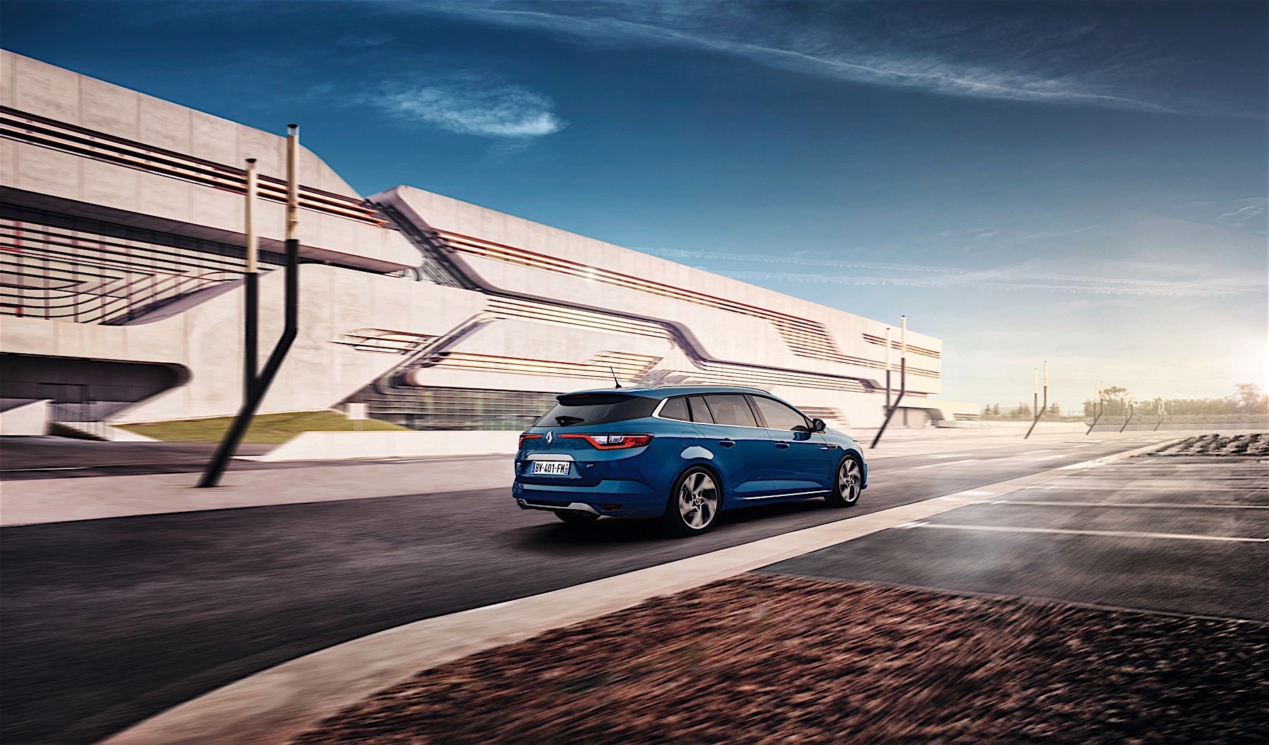 Renault Megane Estate photo 13