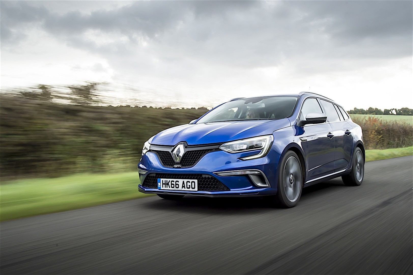 Renault Megane Estate photo 16