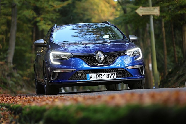 Renault Megane Estate photo 19