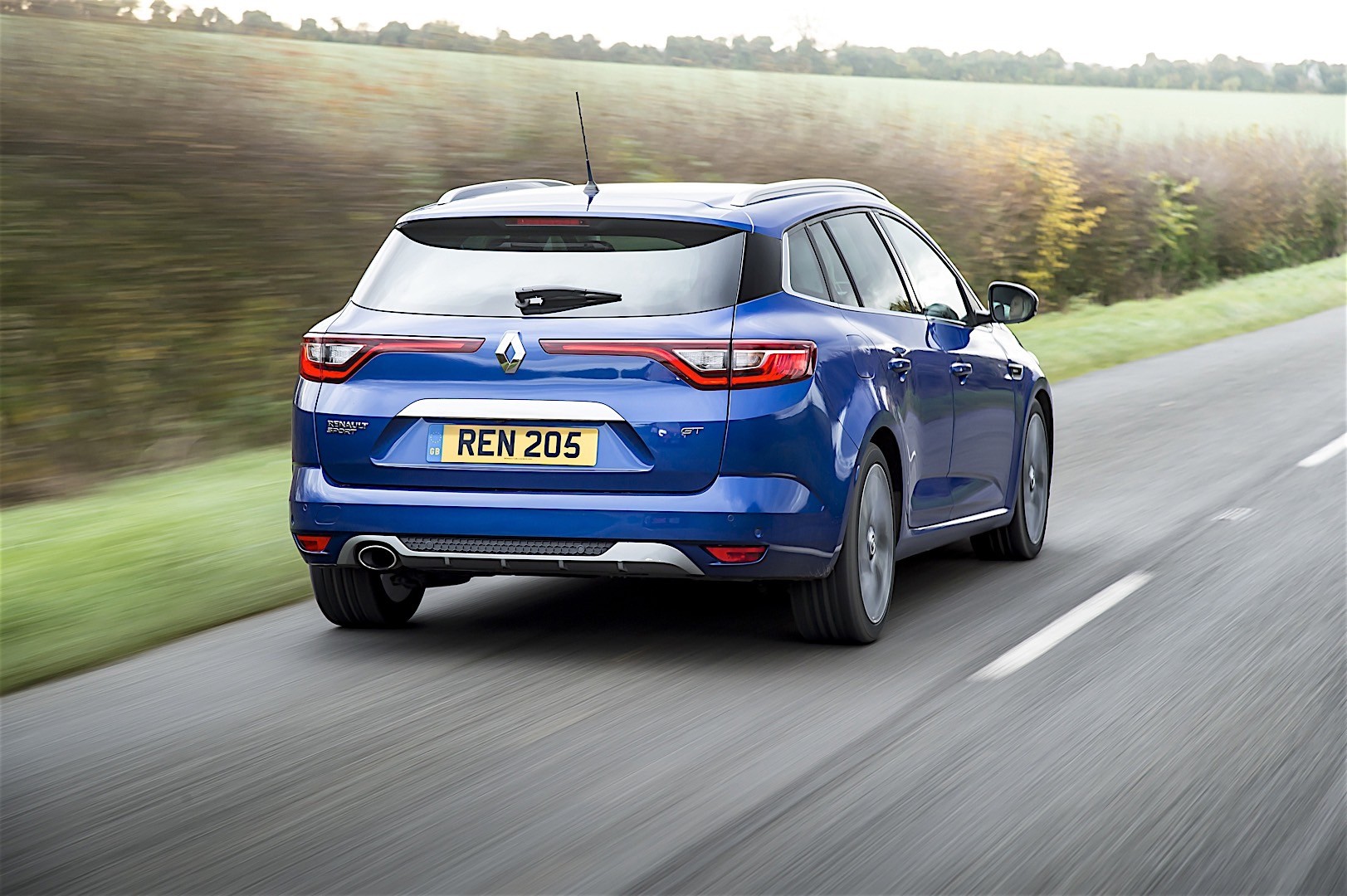 Renault Megane Estate photo 24