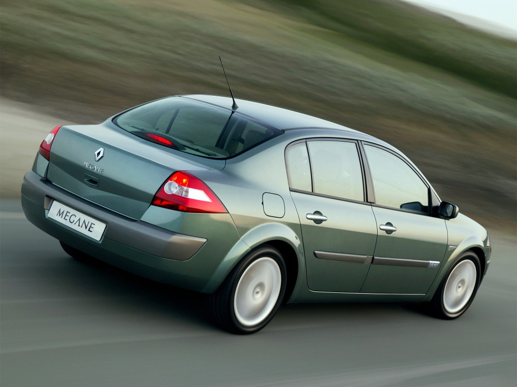 Renault Megane Sedan photo 16