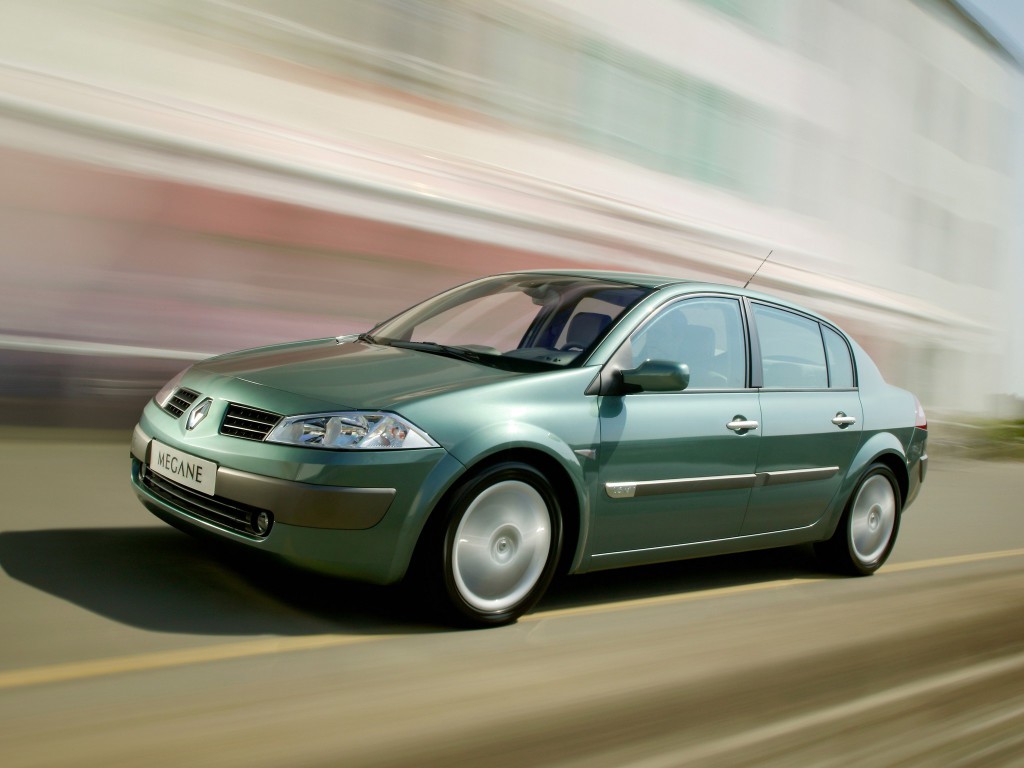 Renault Megane Sedan photo 17
