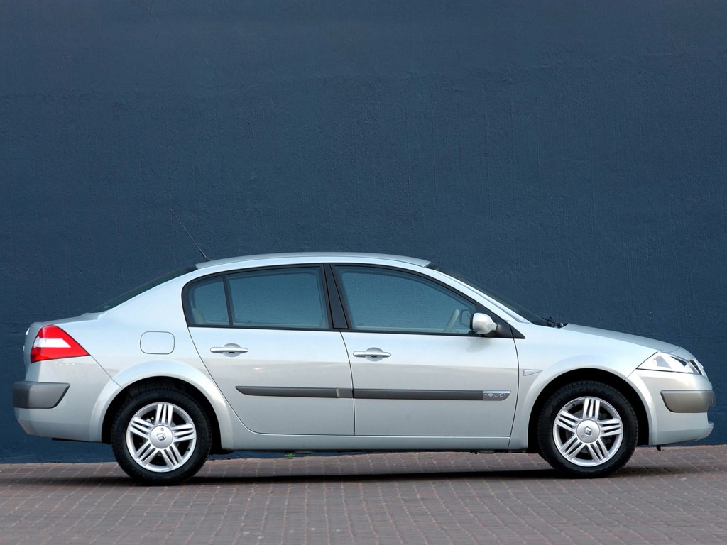 Renault Megane Sedan photo 19