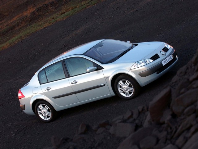 Renault Megane Sedan photo 23