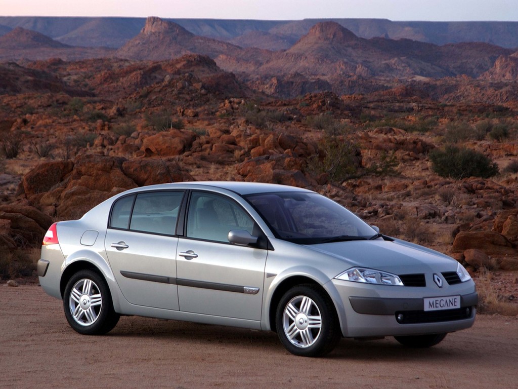 Renault Megane Sedan photo 26