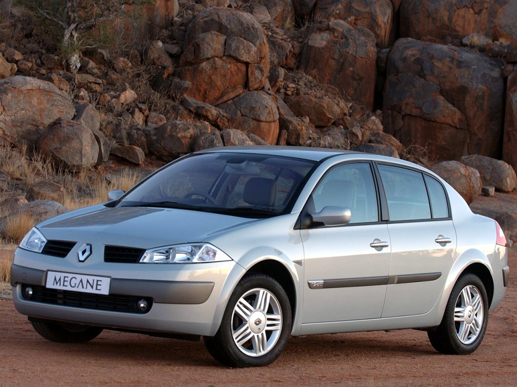 Renault Megane Sedan photo 30