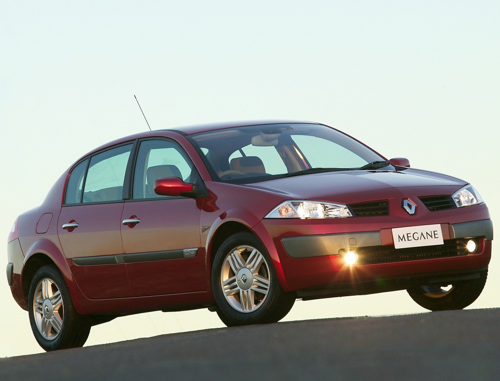Renault Megane Sedan photo 39