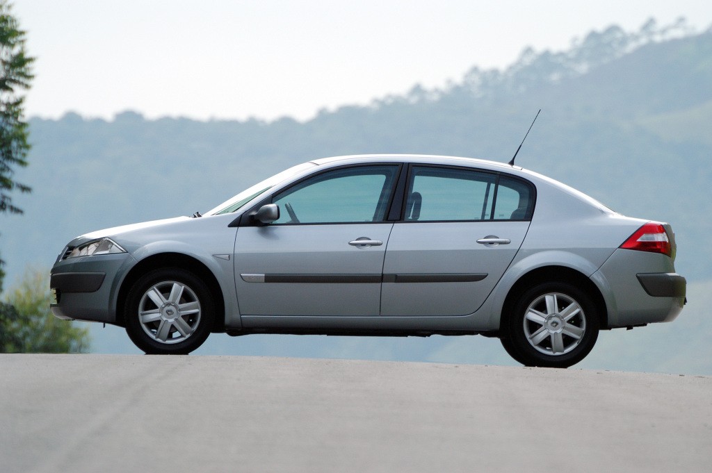 Renault Megane Sedan photo 41