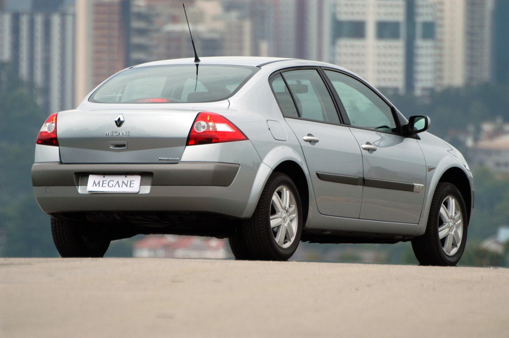 Renault Megane Sedan photo 43