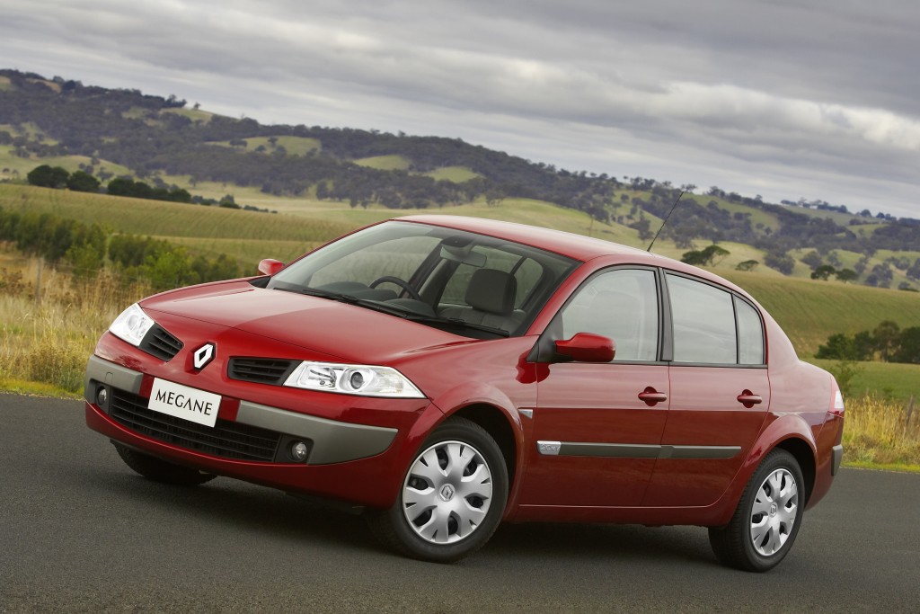 Renault Megane Sedan photo 12