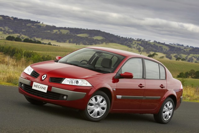 Renault Megane Sedan Foto 12