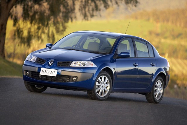 Renault Megane Sedan Foto 18