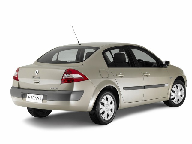 Renault Megane Sedan Foto 20
