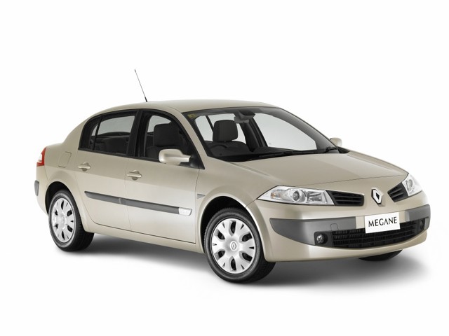 Renault Megane Sedan Foto 21