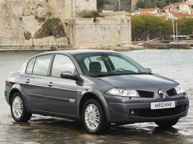 Renault Megane Sedan Foto 7